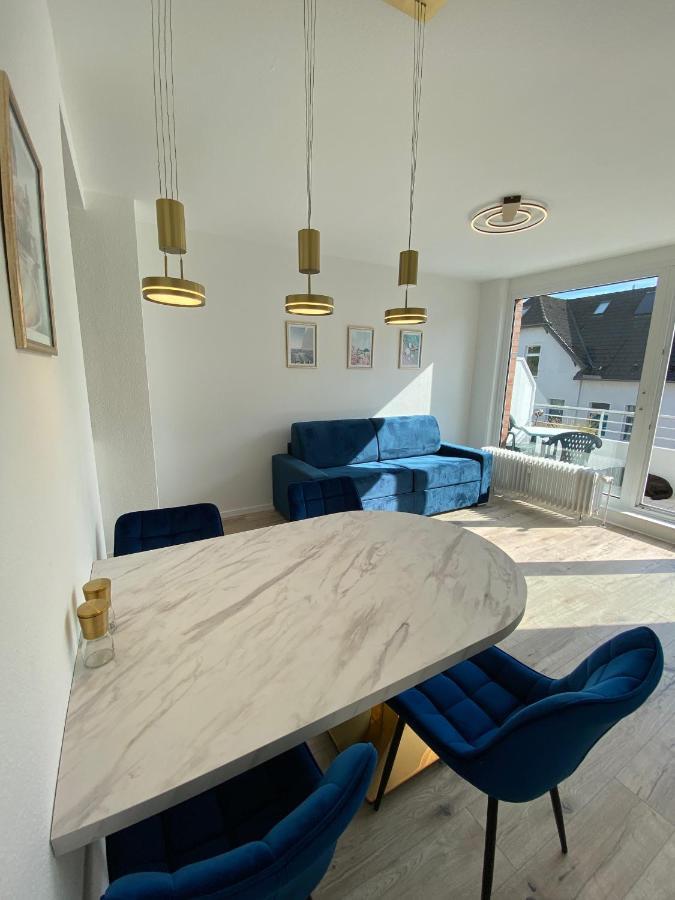 Modernes An Timmendorfer Promenade, 1. Reihe Apartment